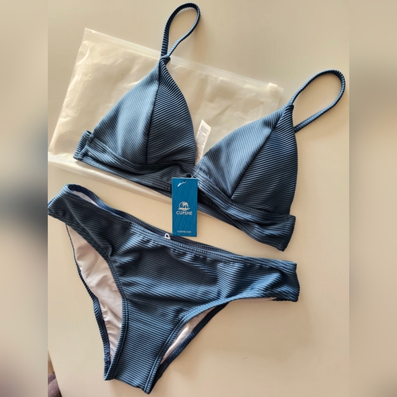 New CUPSHE Turquoise Ribbed Bikini Set - Picture 5 of 10
